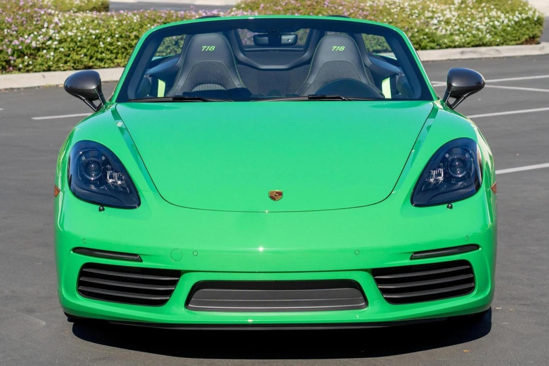 2023 Porsche 718 Boxster T - Image 2 of 5