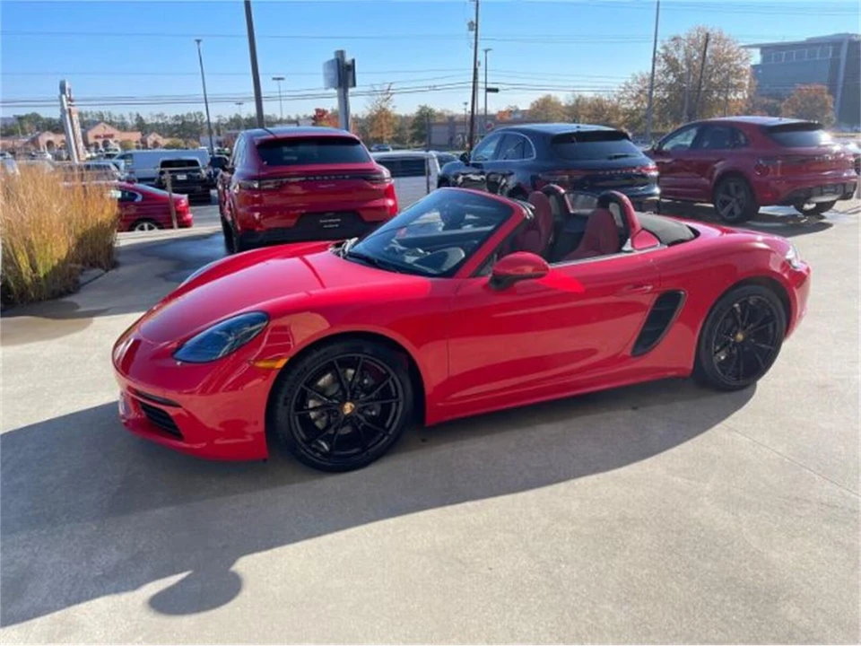 2023 Porsche 718 Boxster - Image 10 of 22