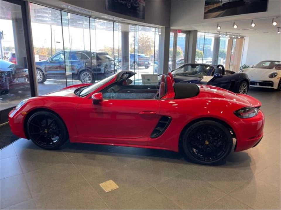 2023 Porsche 718 Boxster - Image 16 of 22