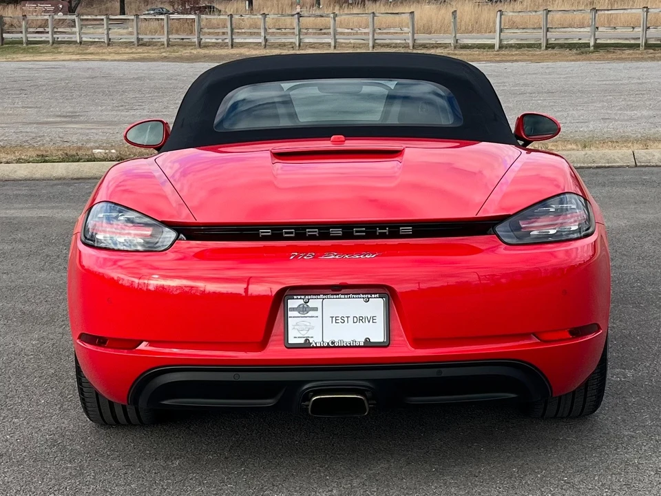 2023 Porsche 718 Boxster - Image 6 of 21