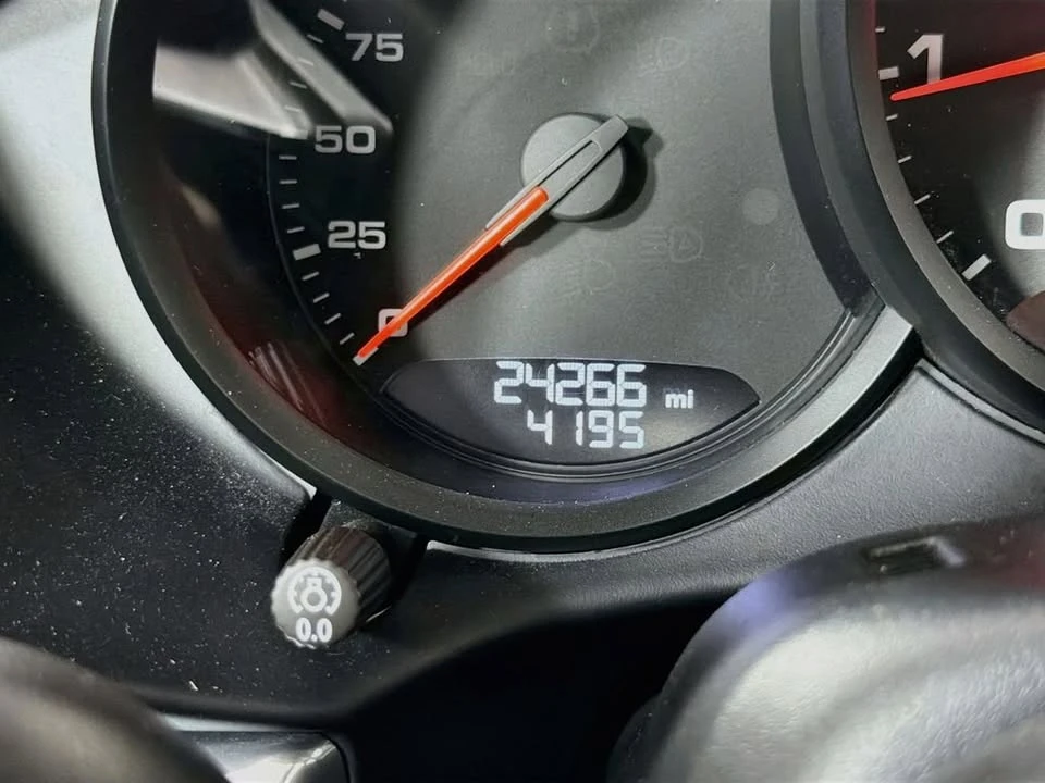 2023 Porsche 718 Boxster - Image 12 of 20