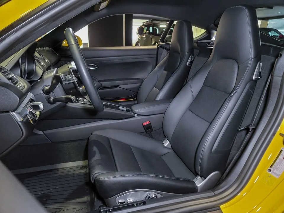 2023 Porsche 718 Cayman - Image 10 of 19