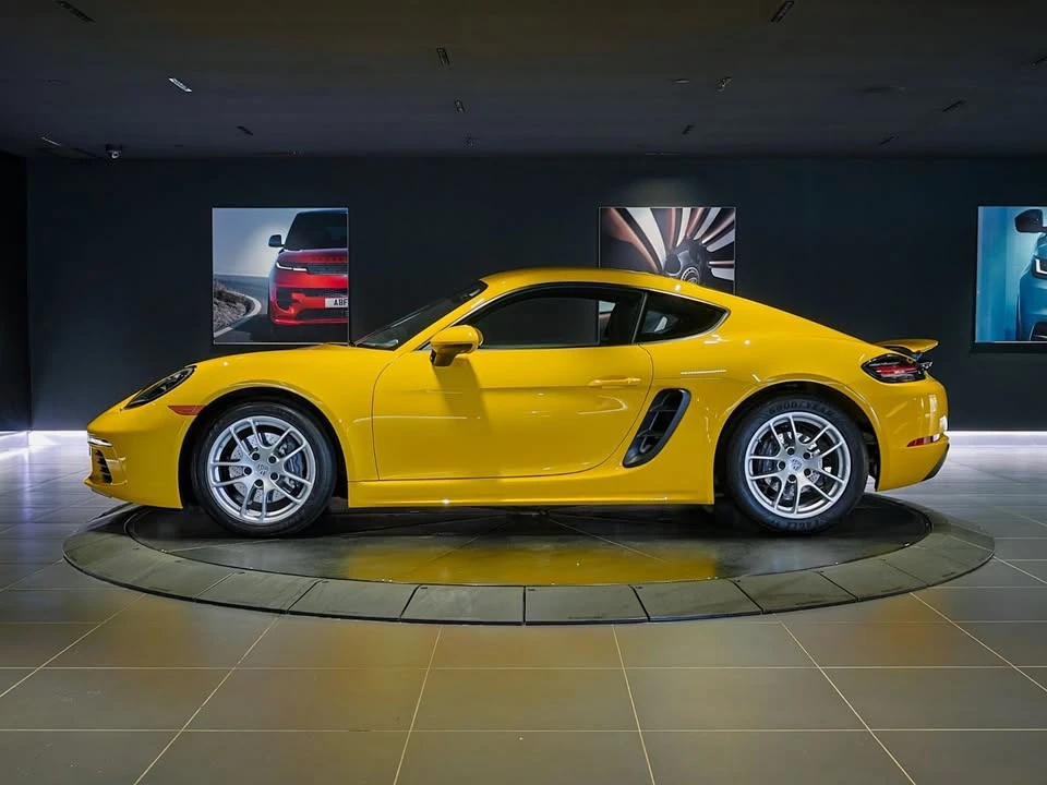 2023 Porsche 718 Cayman - Image 8 of 19