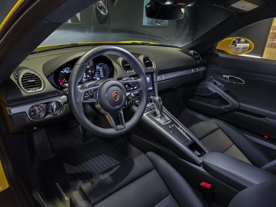 2023 Porsche 718 Cayman - Image 11 of 19