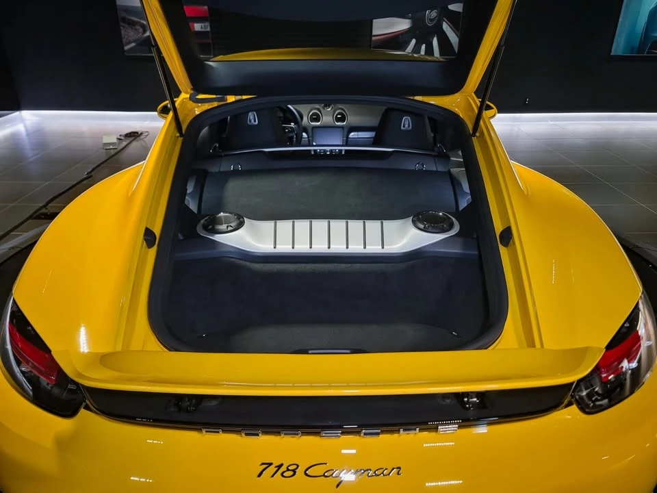 2023 Porsche 718 Cayman - Image 19 of 19