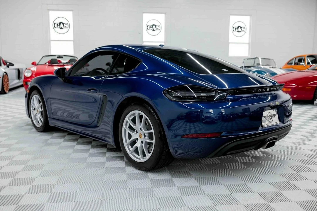 2023 Porsche 718 Cayman - Image 9 of 31