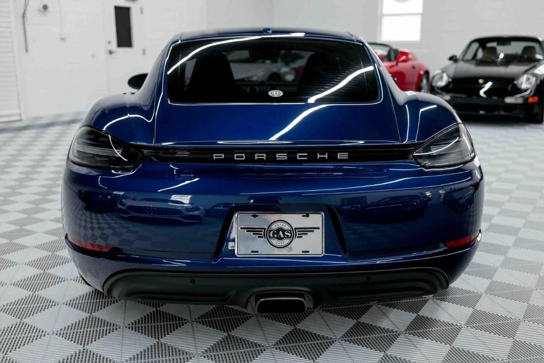 2023 Porsche 718 Cayman - Image 8 of 31
