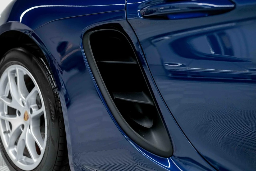 2023 Porsche 718 Cayman - Image 21 of 31