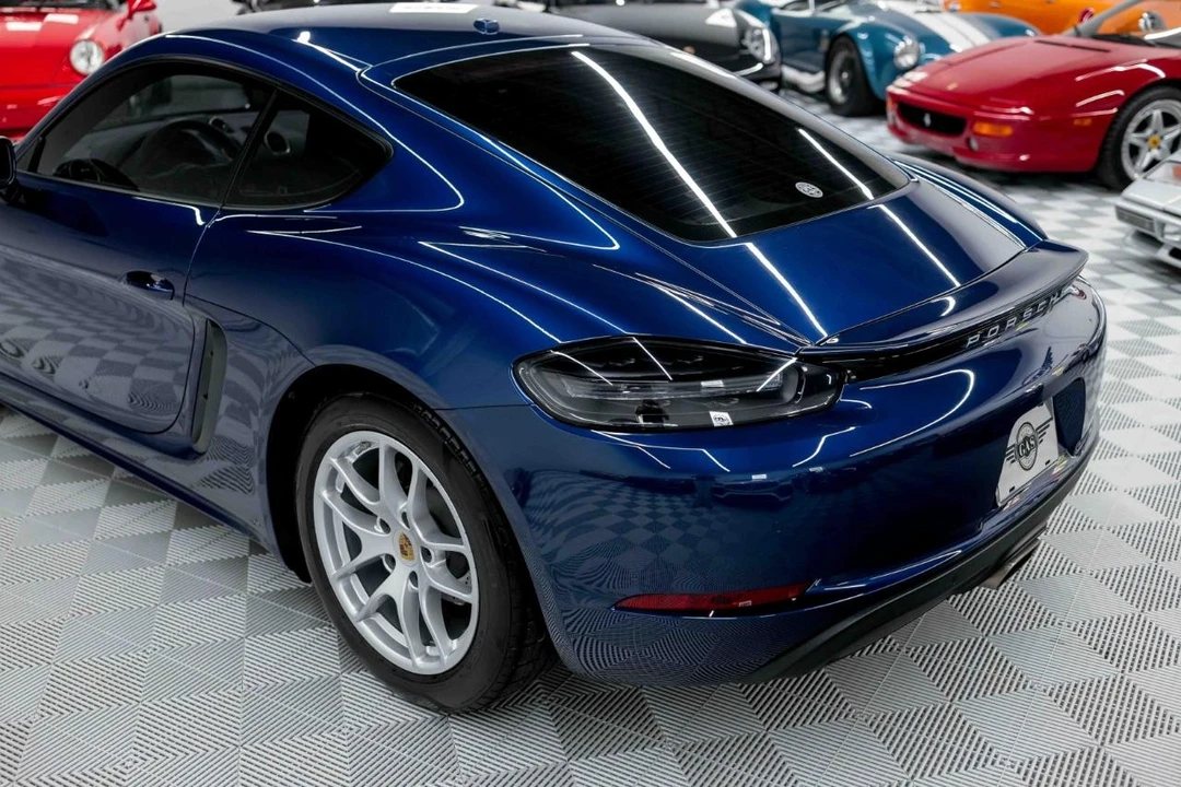 2023 Porsche 718 Cayman - Image 30 of 31
