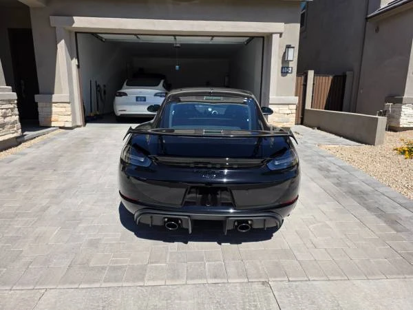 2023 Porsche 718 Cayman GT4 - Image 3 of 12