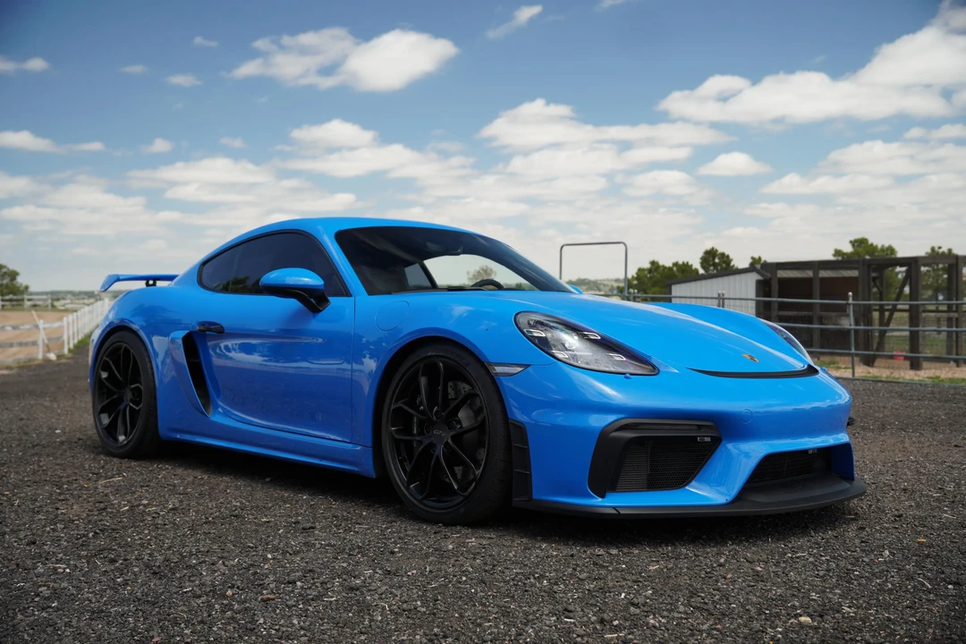 2023 Porsche 718 Cayman GT4 - Image 8 of 31