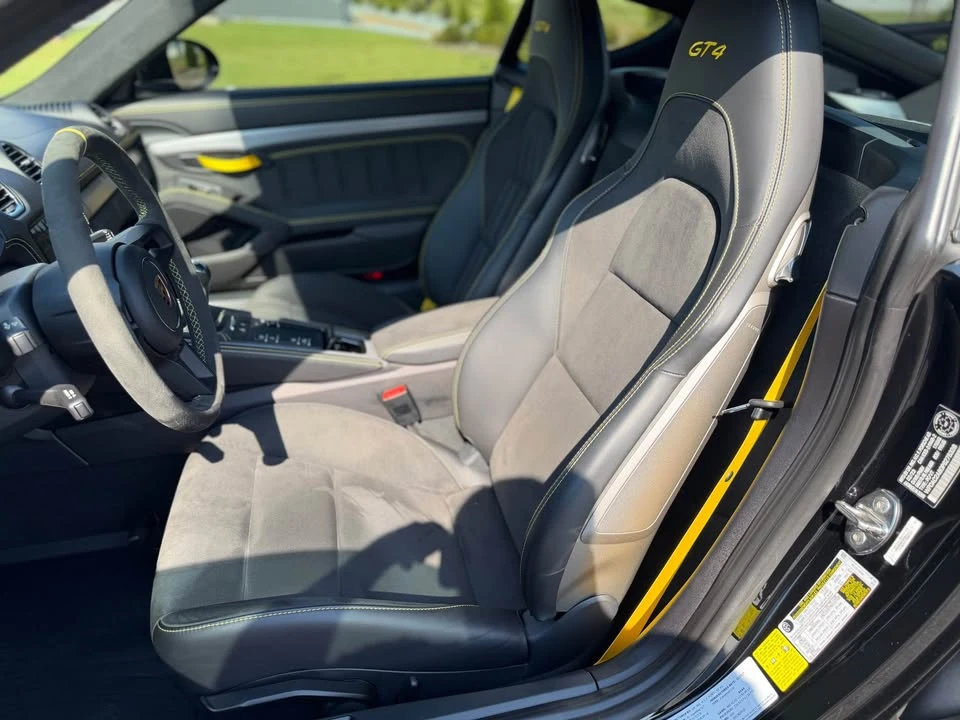 2023 Porsche 718 Cayman GT4 - Image 10 of 15
