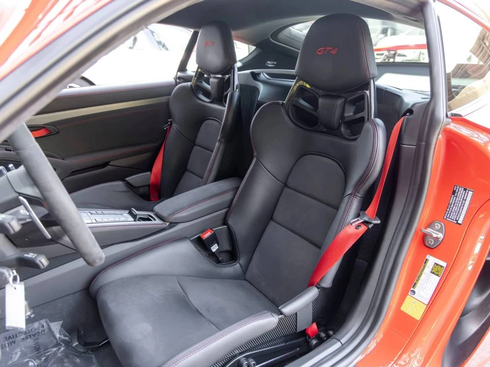 2023 Porsche 718 Cayman GT4 - Image 5 of 5
