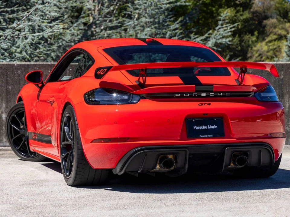 2023 Porsche 718 Cayman GT4 - Image 3 of 5
