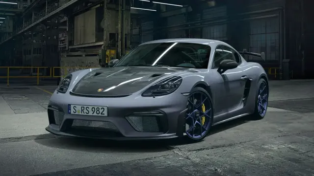 2023 Porsche 718 Cayman GT4 RS
