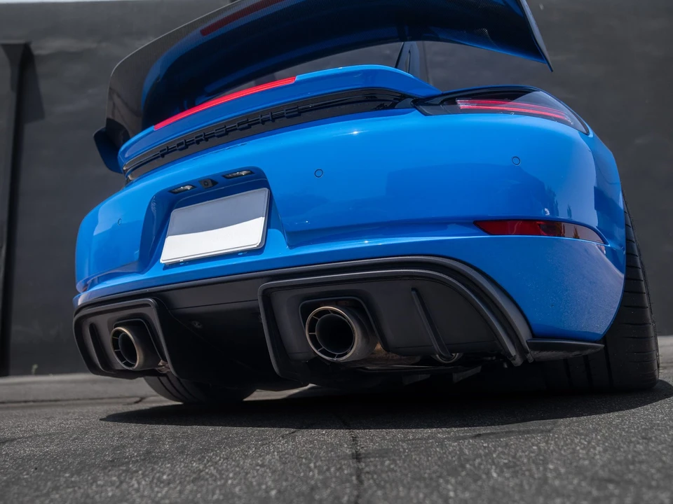 2023 Porsche 718 Cayman GT4 RS - Image 12 of 26