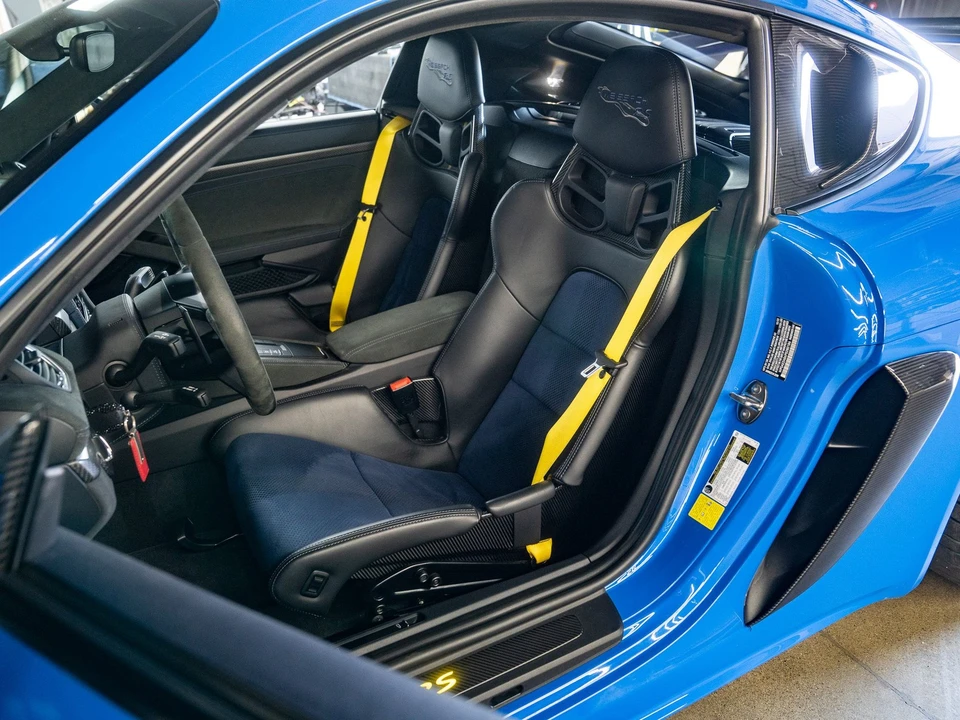 2023 Porsche 718 Cayman GT4 RS - Image 14 of 26