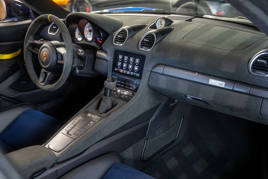 2023 Porsche 718 Cayman GT4 RS - Image 16 of 26