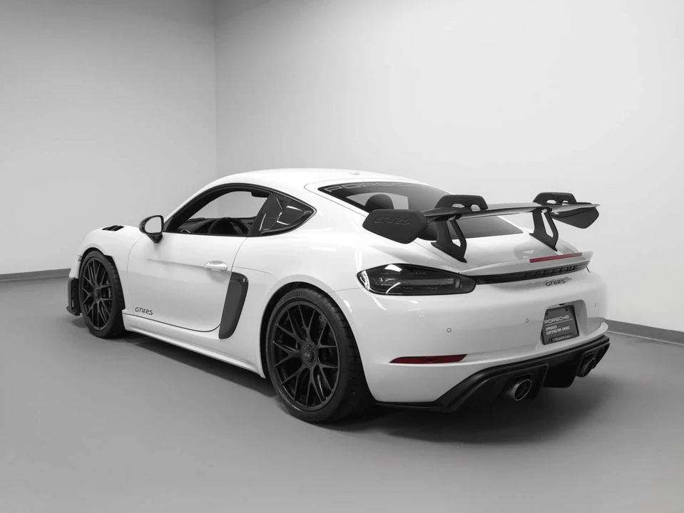2023 Porsche 718 Cayman GT4 RS - Image 3 of 5