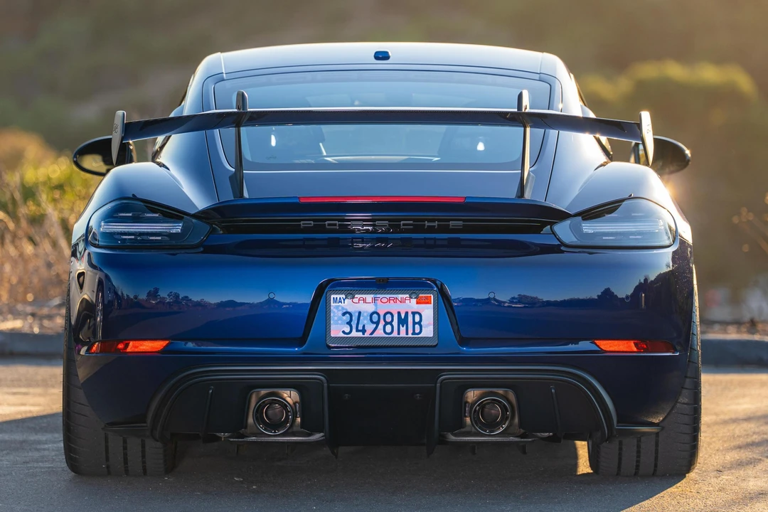 2023 Porsche 718 Cayman GT4 RS - Image 5 of 31