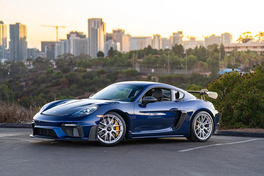 2023 Porsche 718 Cayman GT4 RS - Image 13 of 31
