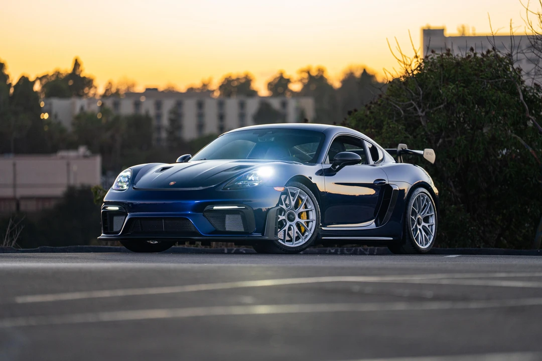 2023 Porsche 718 Cayman GT4 RS - Image 12 of 31