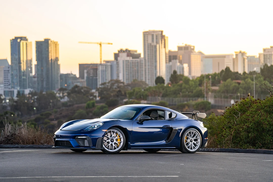 2023 Porsche 718 Cayman GT4 RS - Image 15 of 31