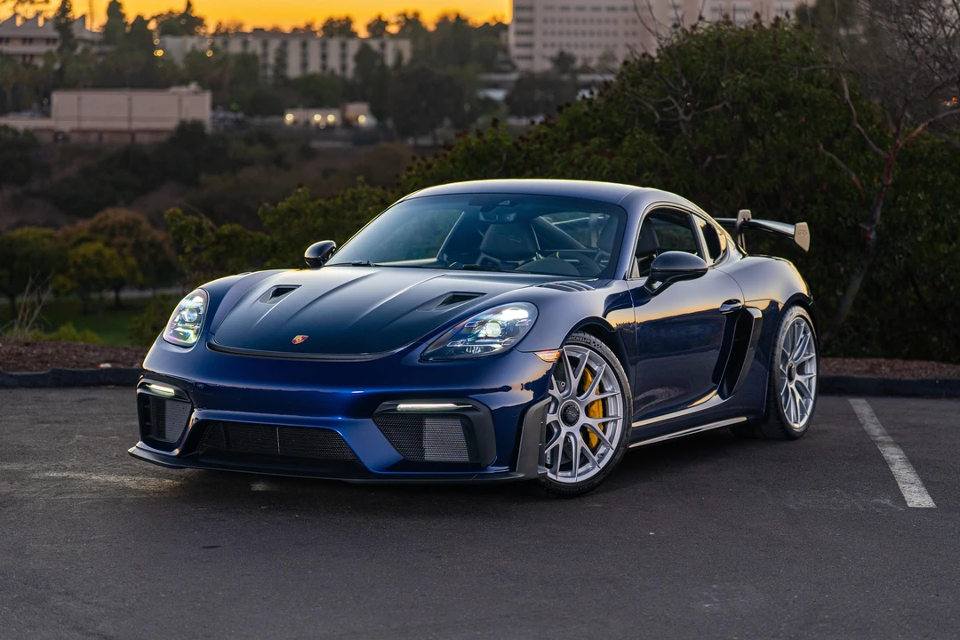 2023 Porsche 718 Cayman GT4 RS - Image 11 of 31