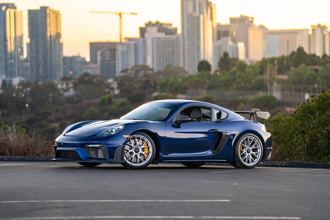 2023 Porsche 718 Cayman GT4 RS - Image 14 of 31