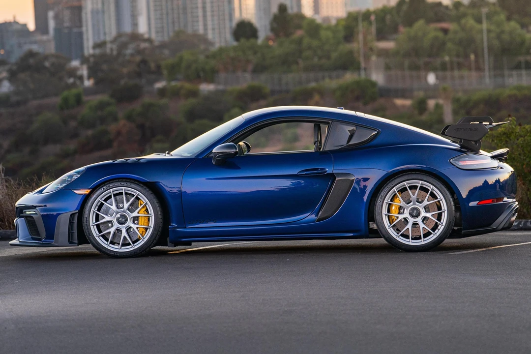 2023 Porsche 718 Cayman GT4 RS - Image 3 of 31