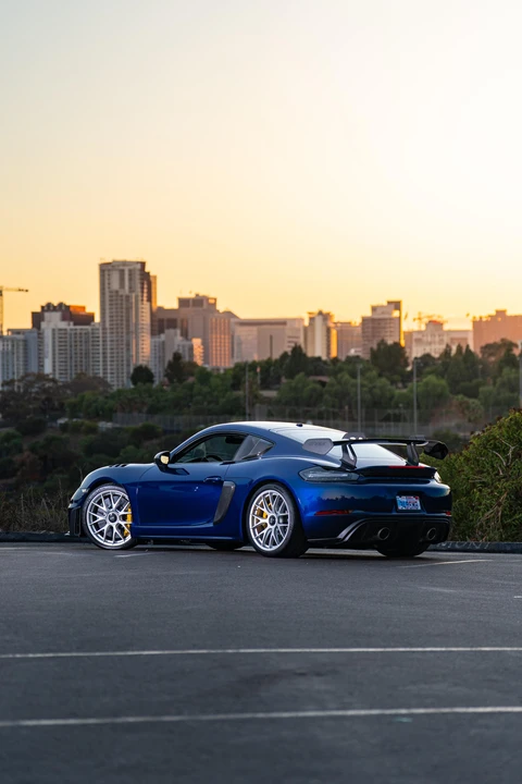 2023 Porsche 718 Cayman GT4 RS - Image 27 of 31