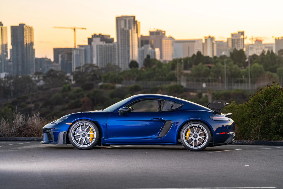 2023 Porsche 718 Cayman GT4 RS - Image 20 of 31