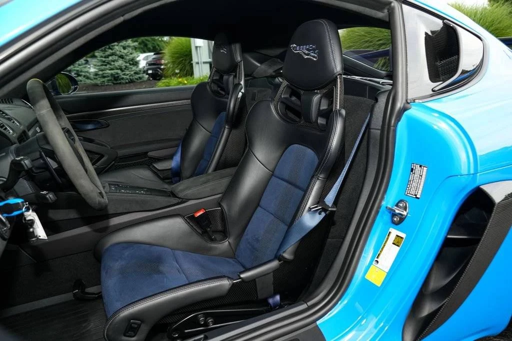 2023 Porsche 718 Cayman GT4 RS - Image 5 of 5