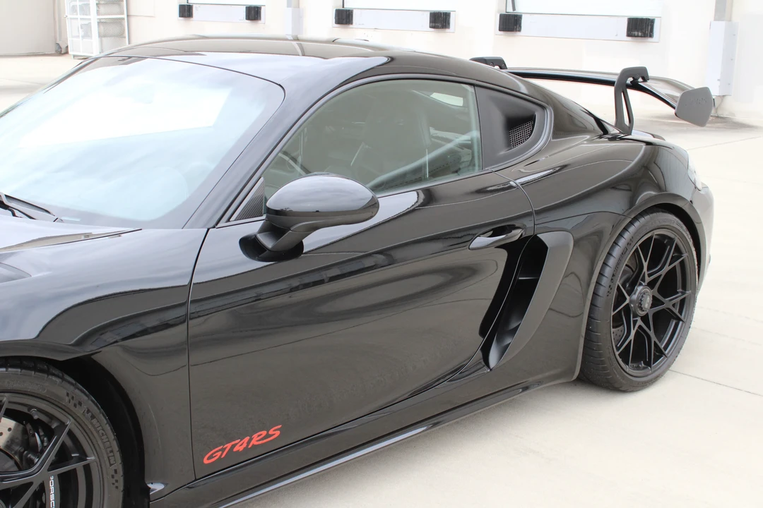 2023 Porsche 718 Cayman GT4 RS - Image 10 of 31