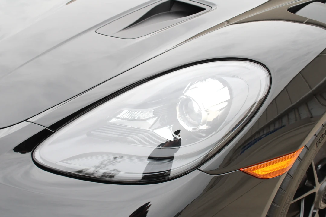 2023 Porsche 718 Cayman GT4 RS - Image 17 of 31