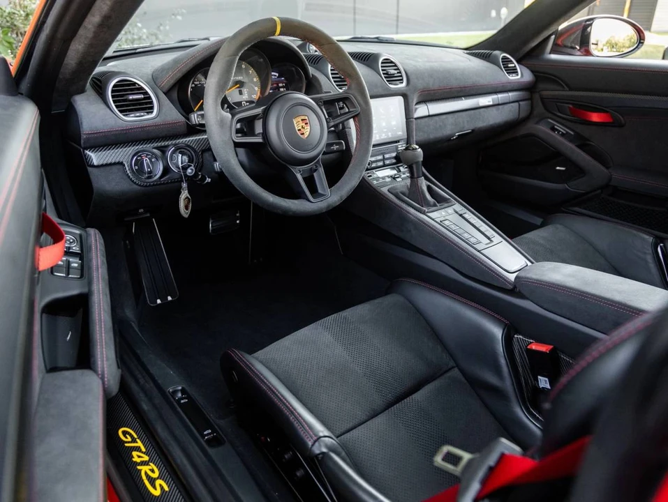 2023 Porsche 718 Cayman GT4 RS - Image 3 of 5