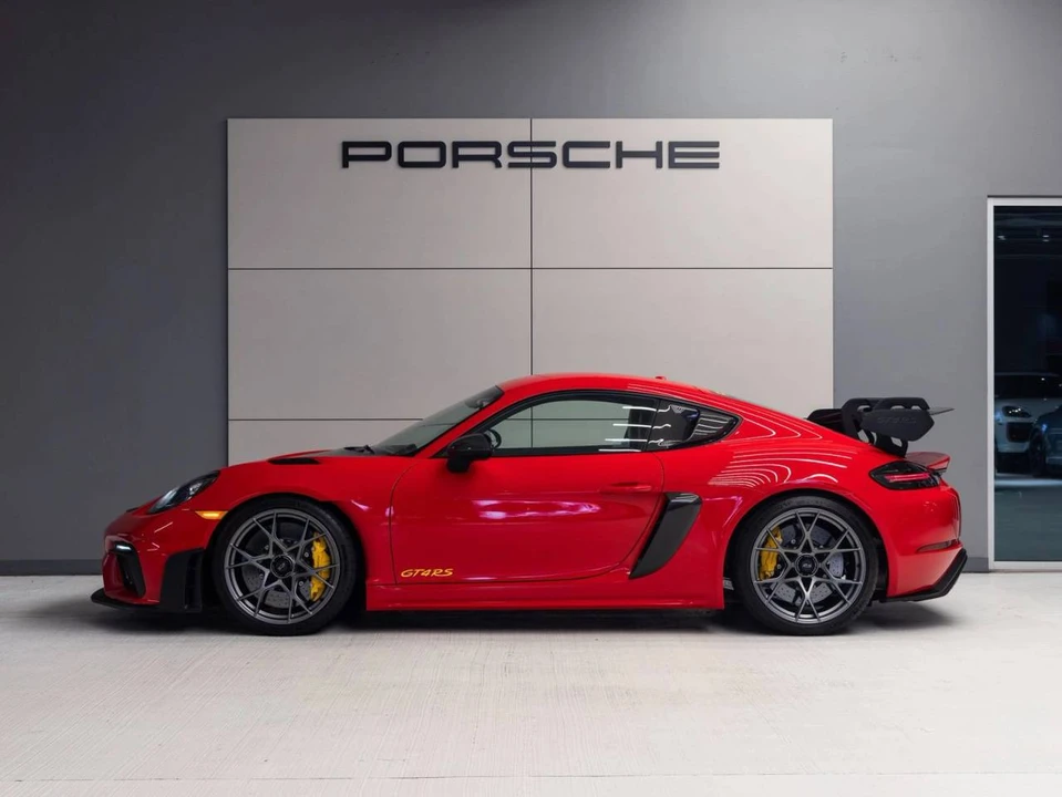 2023 Porsche 718 Cayman GT4 RS - Image 2 of 5