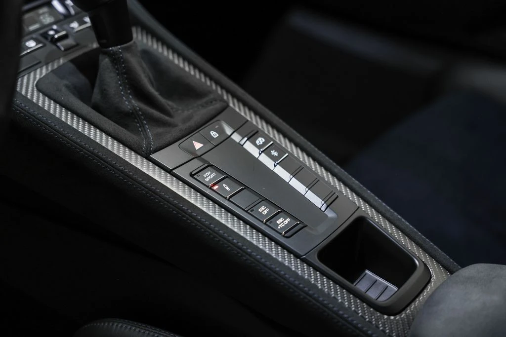 2023 Porsche - Image 31 of 31
