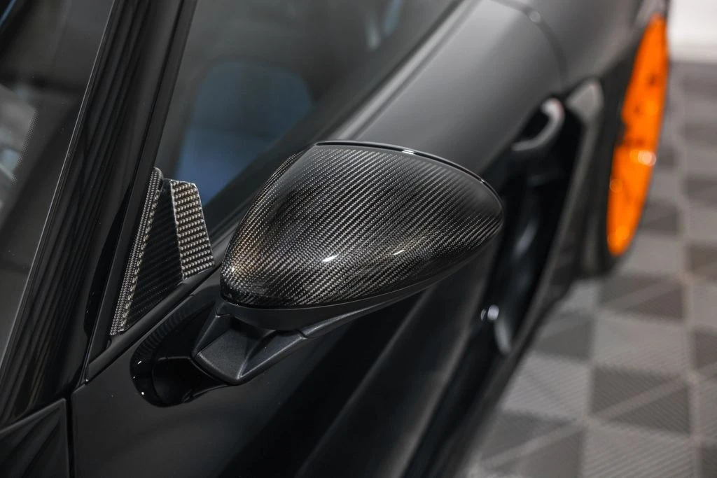 2023 Porsche - Image 13 of 31