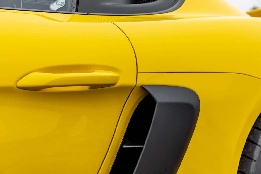 2023 Porsche 718 Cayman GT4 RS - Image 23 of 31