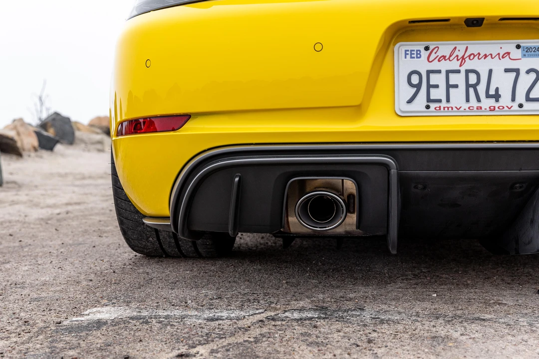 2023 Porsche 718 Cayman GT4 RS - Image 30 of 31