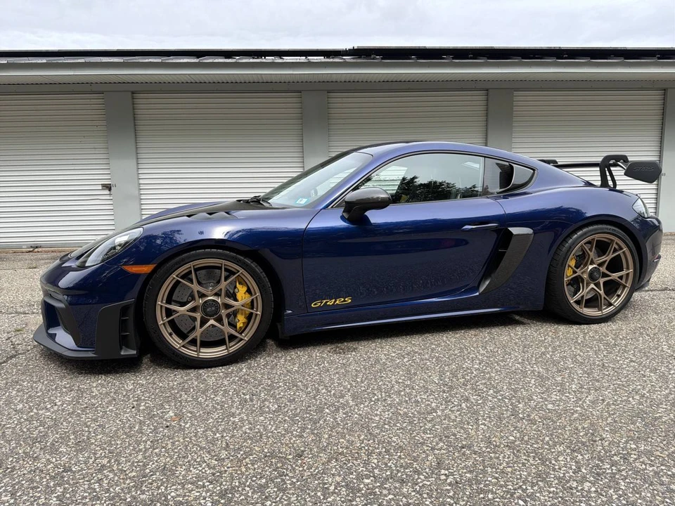 2023 Porsche 718 Cayman GT4 RS - Image 2 of 5