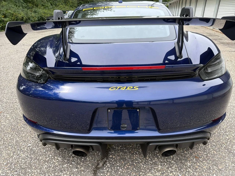 2023 Porsche 718 Cayman GT4 RS - Image 4 of 5