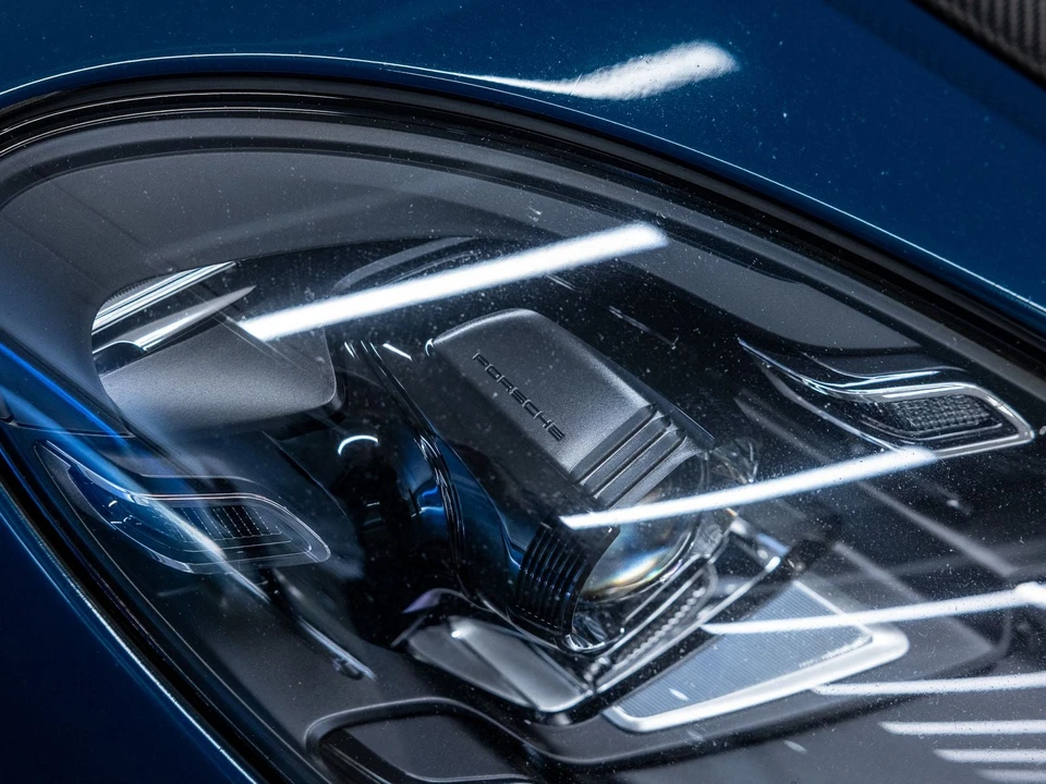 2023 Porsche 718 Cayman GT4 RS - Image 14 of 31
