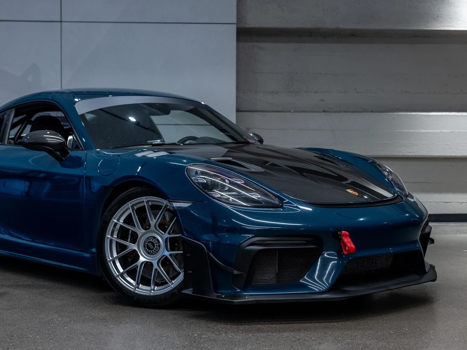 2023 Porsche 718 Cayman GT4 RS - Image 16 of 31