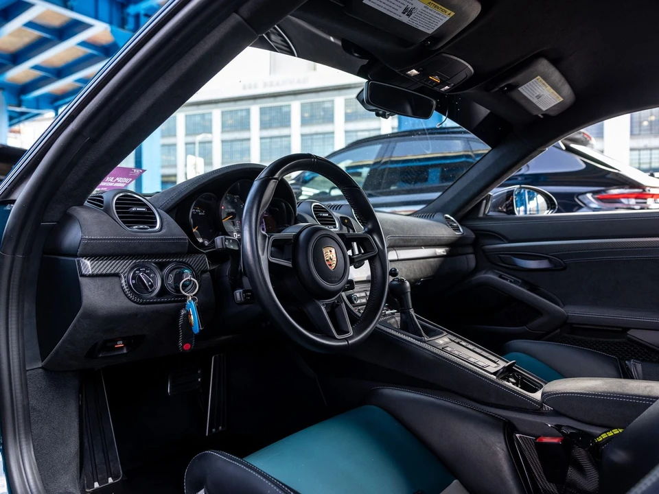 2023 Porsche 718 Cayman GT4 RS - Image 4 of 31