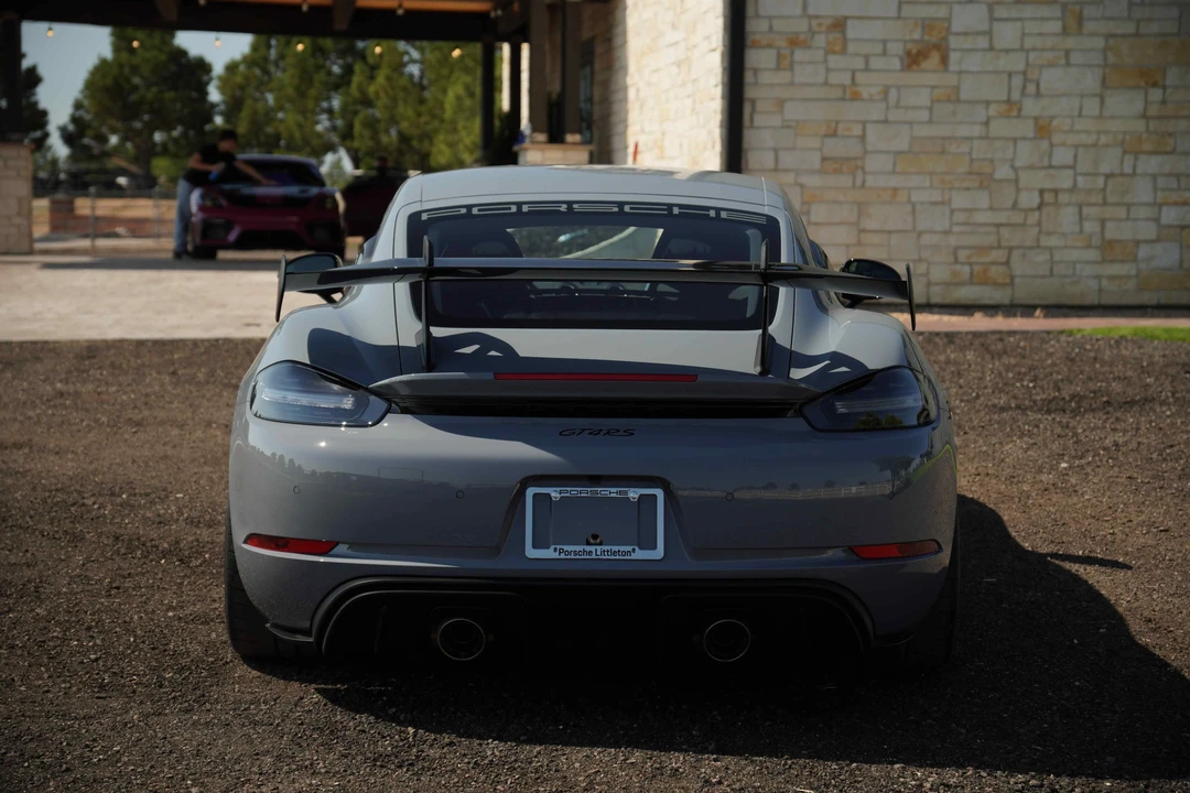 2023 Porsche 718 Cayman GT4 RS - Image 19 of 31