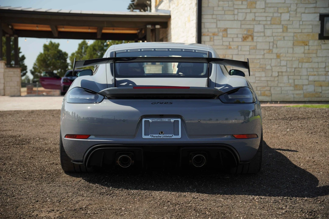 2023 Porsche 718 Cayman GT4 RS - Image 8 of 31