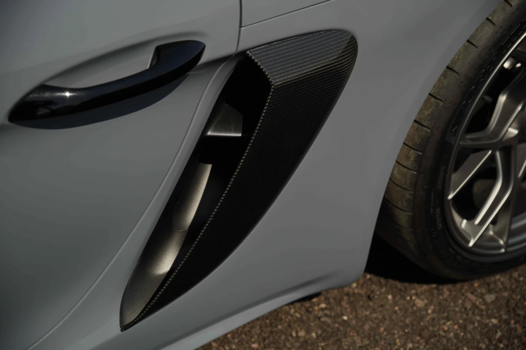 2023 Porsche 718 Cayman GT4 RS - Image 25 of 31