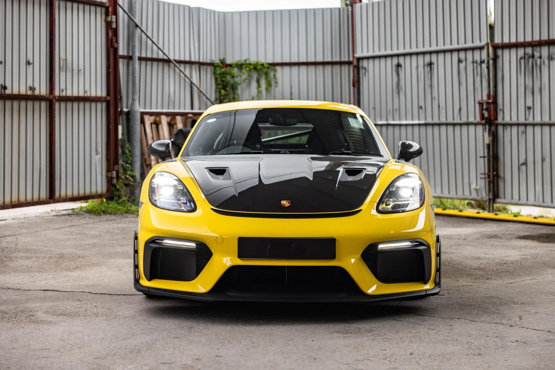 2023 Porsche 718 Cayman GT4 RS - Image 2 of 31